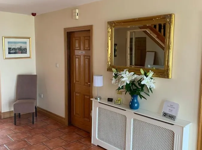 Harbour Nights 招待所 3*