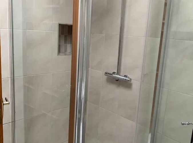 招待所 Harbour Nights